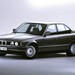 BMW E34 5-Series sedan: silver front angle