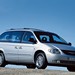 2001 Chrysler RS Grand Voyager: front quarter