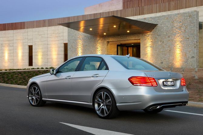 Now Far away James Dyson mercedes 180e 1992 Large universe Modernize trader